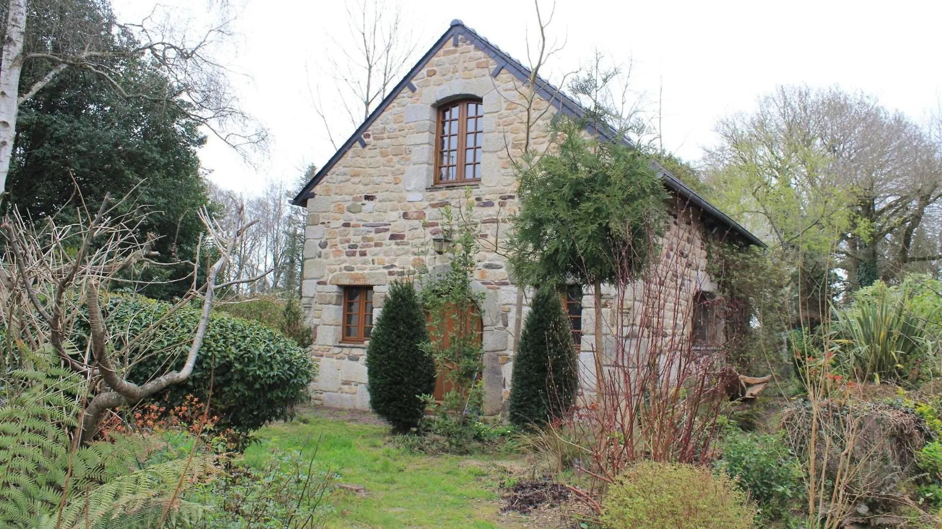 Le Clos De Penguily Broceliande 16 Couchages Spa Mauron Сasa de vacaciones